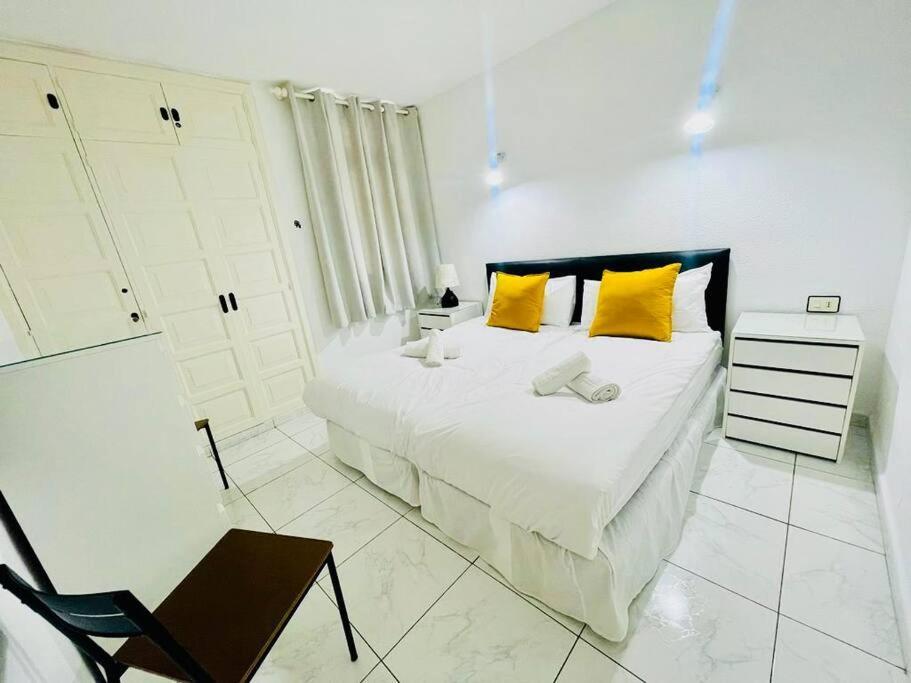 Comfy Home With Large Terrace Five Minutes From Ocean Los Cristianos  Exterior photo